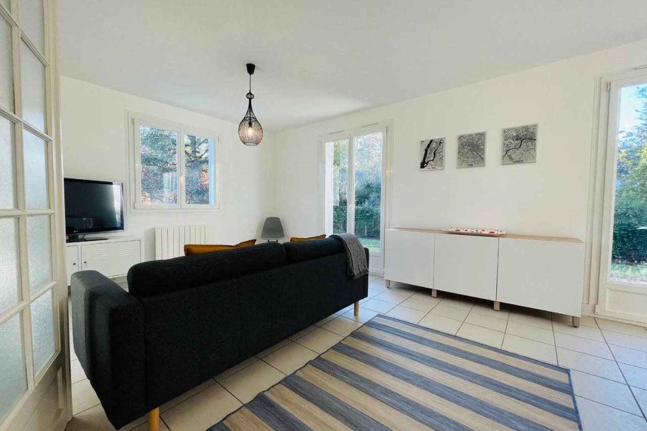 The House of the Green Way a charming pied-à-terre for your walks in Toura Joué-lés-Tours Exterior foto