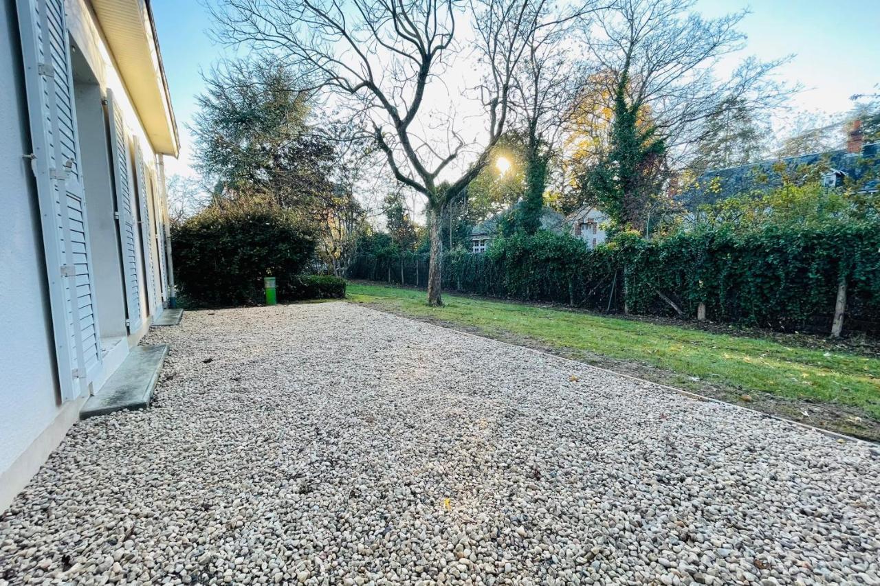 The House of the Green Way a charming pied-à-terre for your walks in Toura Joué-lés-Tours Exterior foto